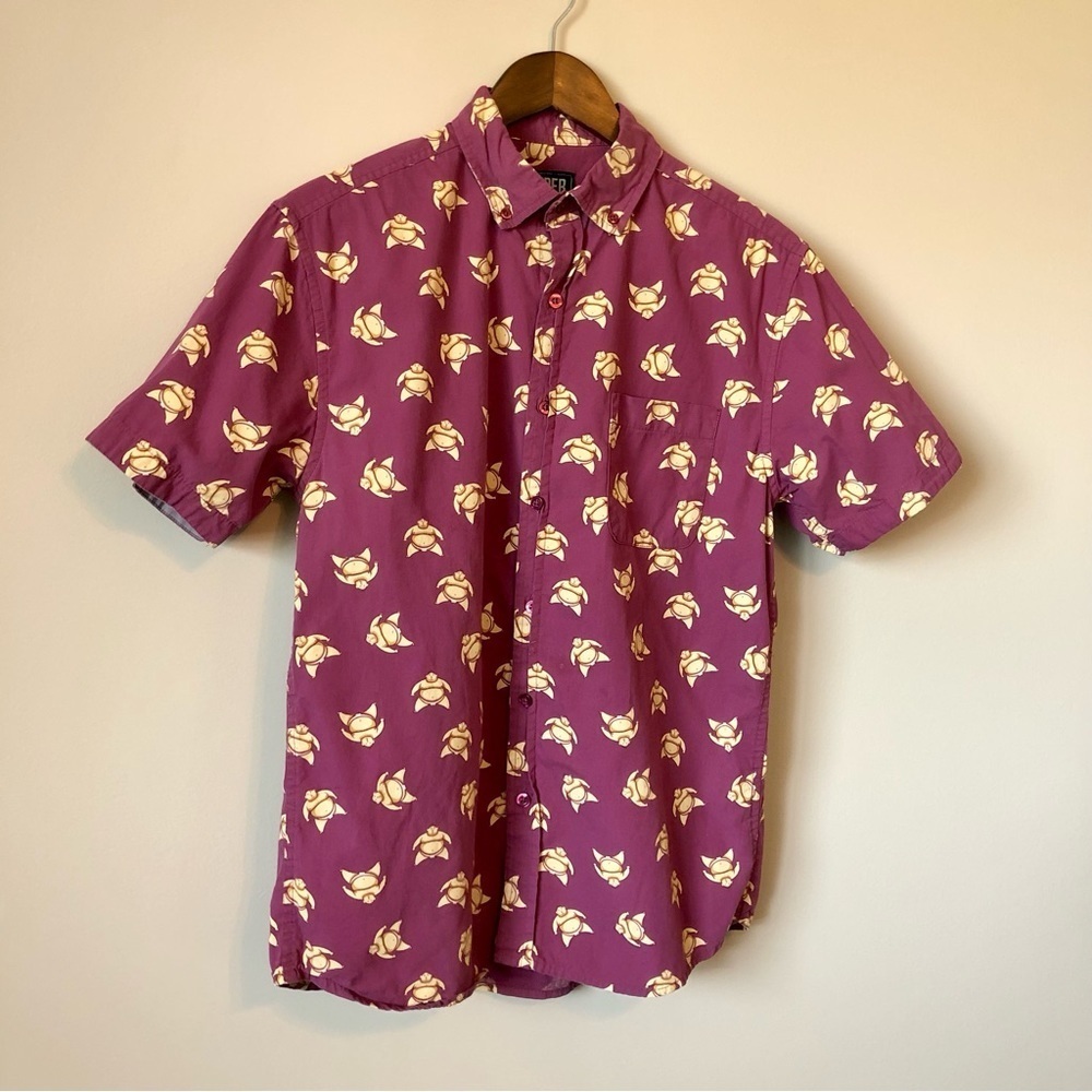 ✨$8 CLEAR-OUT✨ Super Massive Sumo Wrestler Button Down Short Sleeve Shirt Red